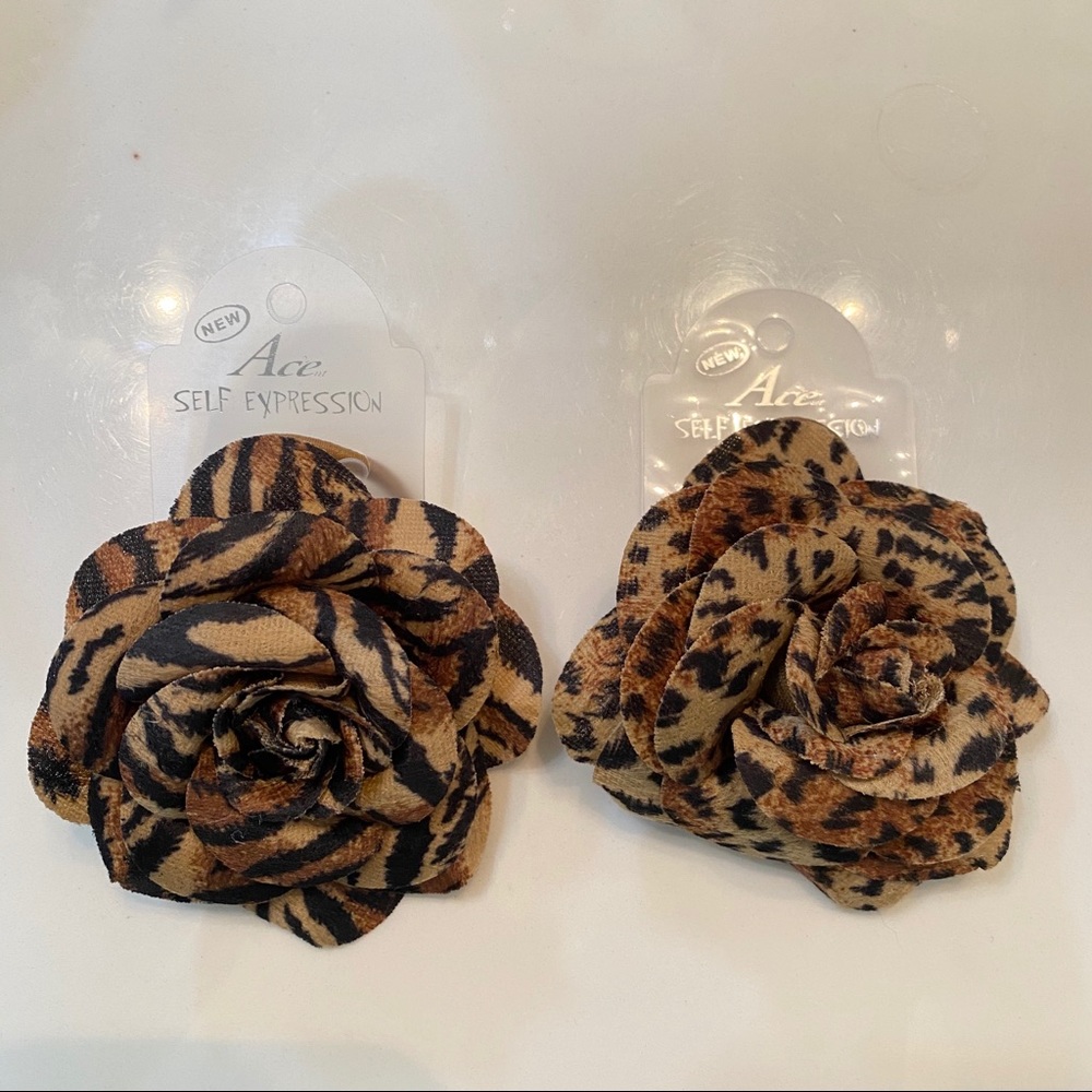 Hair clip and flower accessory